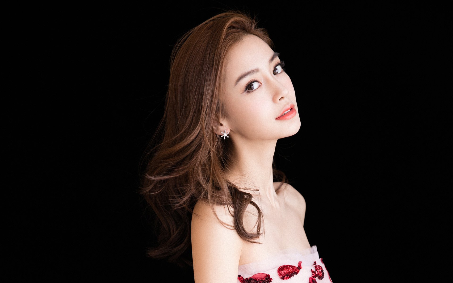 APP下载 LY Sports-新加坡队在国际乒联混合团体世界杯的技术突破与战术调整,新加坡乒乓球公开赛