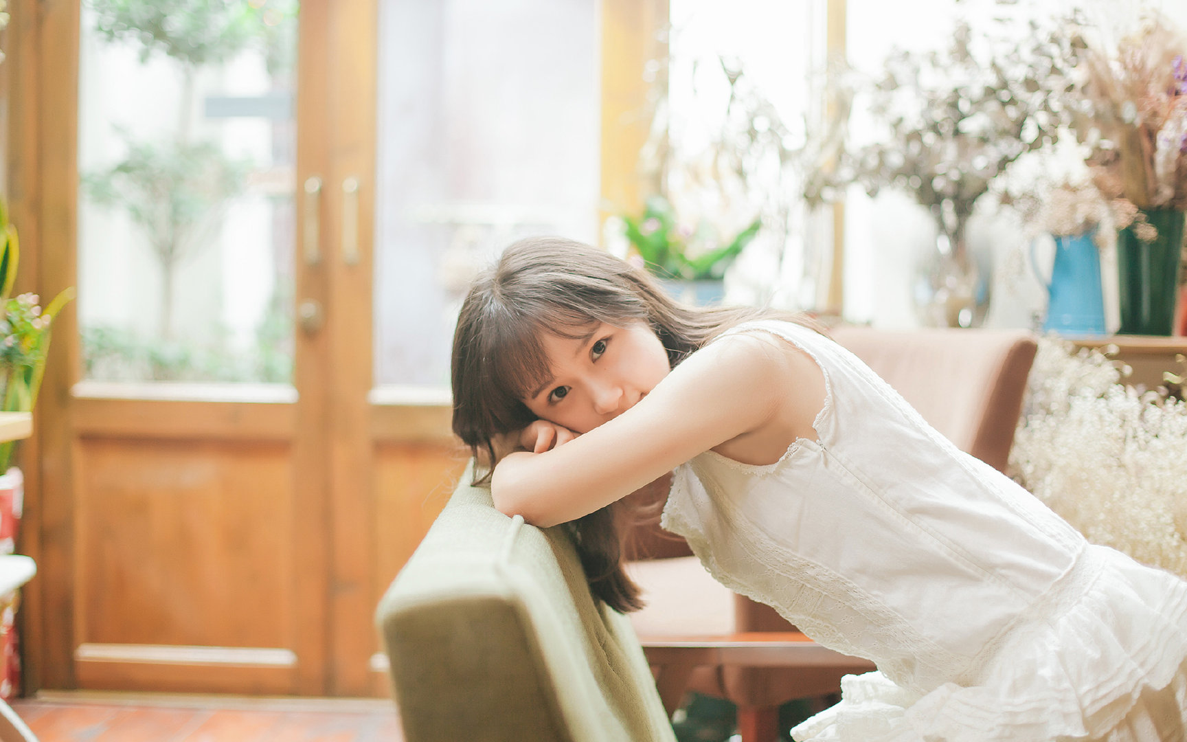 乐鱼电竞在线平台-南非女子仰泳新星闪耀赛场,老婆右眼一直跳